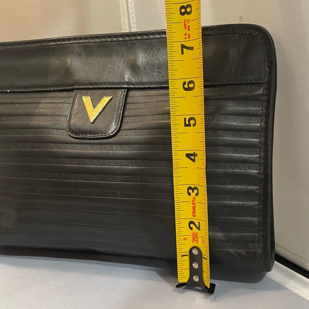 EUC Auth Mario Valentino VTG Black Leather Hinge Clutch Handbag Purse GHW Lux! - Picture 11 of 14